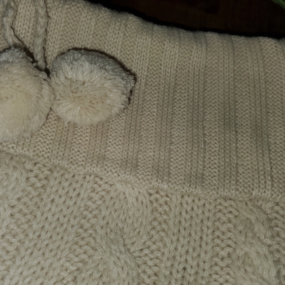 ●SOLD● Set of 5 Red / Ivory Cream / Green Cable Knit Christmas Stockings - Picture 7 of 9